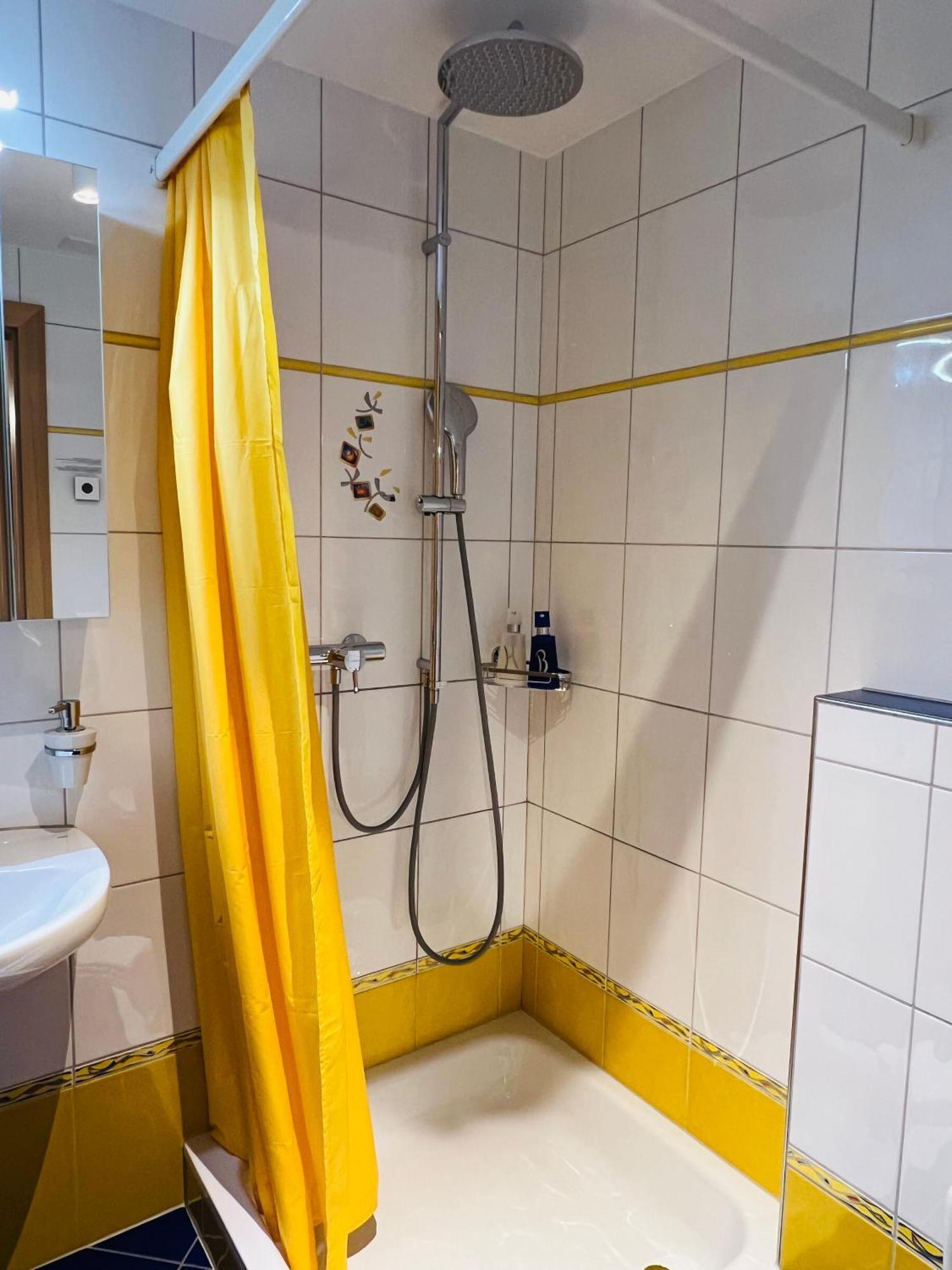 Wonderful & Private Room With En-Suite Bathroom Triesenberg Екстер'єр фото